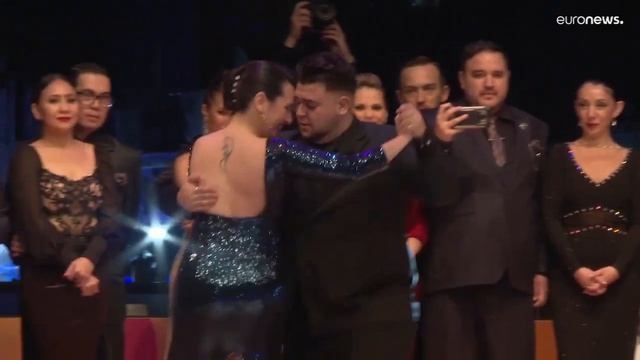 Dos parejas argentinas arrasan en el Mundial de Tango de Buenos Aires смотреть онлайн