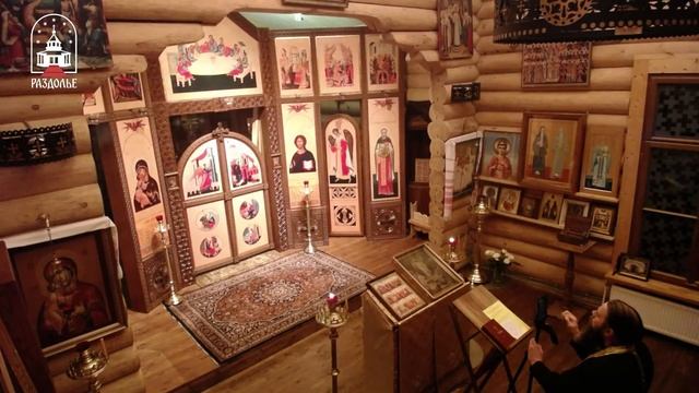 Молебен о мире, воинах, плененных и страждущих в земле российской и украинской смотреть онлайн