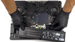 ?️ How to open MSI Raider GE78 HX (13VX) - disassembly and upgrade options
