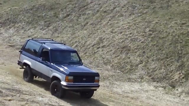Ford Bronco II 2.9 смотреть онлайн
