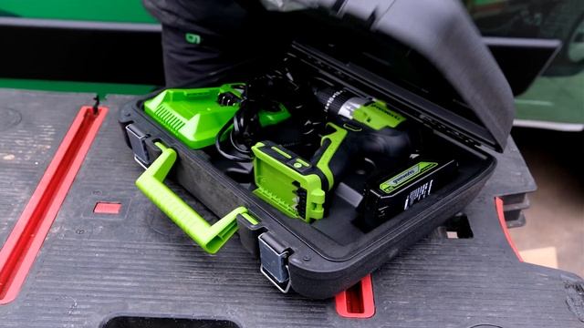 Дрель шуруповерт аккумуляторная Greenworks GD24DD60 с бесщеточным двигателем, 24V смотреть онлайн