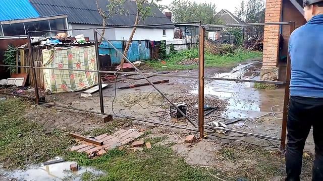 Забор из штакетника своими руками от и до...Ворота и калитка смотреть онлайн