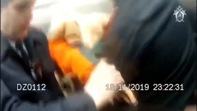 Задержание Анны Михеевой в аэропорту Пулково смотреть онлайн