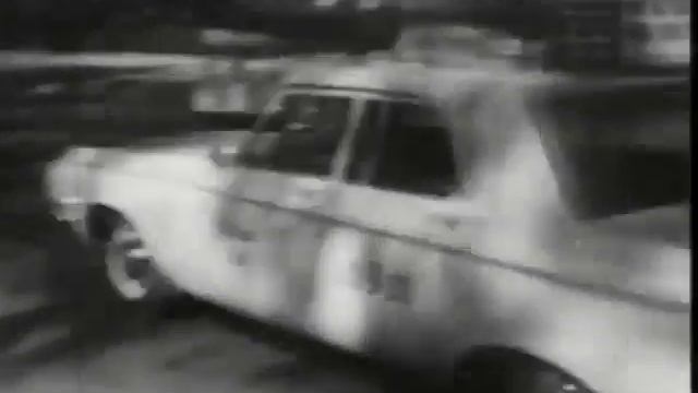 Candid Camera Classic: Split Car! смотреть онлайн