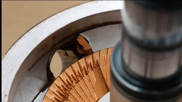 Чистка кофемолки Bonafabrica FG98 смотреть онлайн