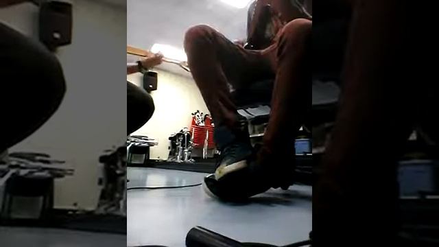 Foolin round on bass n' guitar 1 (2014) смотреть онлайн