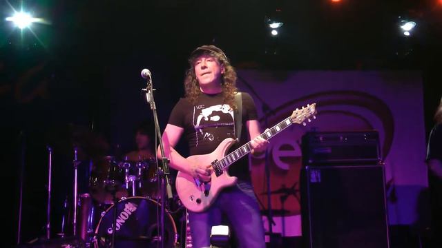 Владимир Кузьмин клуб точка часть2.avi смотреть онлайн