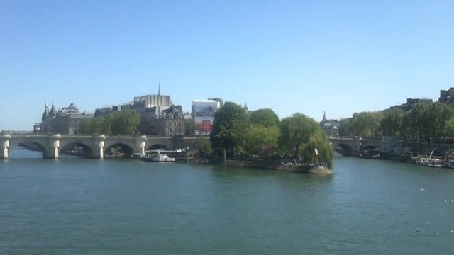 La Seine,et l'Ile de la Cité. смотреть онлайн