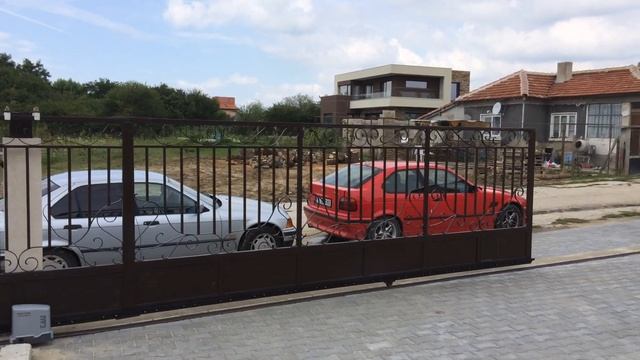 Бърз мотор TAU за 10 метра плъзгаща врата от Айсберг Аутоматик ООД смотреть онлайн