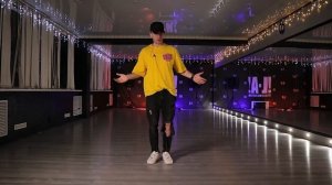 Как танцевать парню в клубе? УРОК