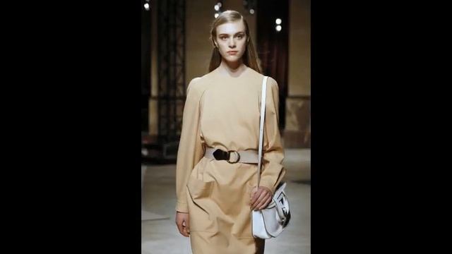 Купить кожаную сумку женскую смотреть онлайн