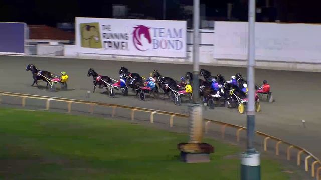 2022 Pearl 3YO Classic смотреть онлайн