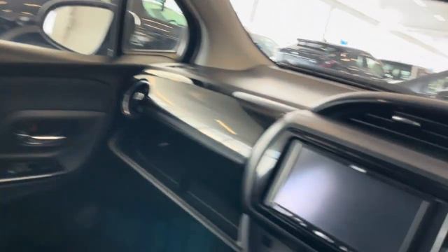 Toyota Vitz '2018 смотреть онлайн