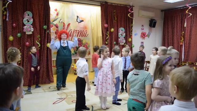 Утренник 8 марта 2016, часть 3 / Старшая группа Чудный остров, детский сад Золотая рыбка смотреть онлайн