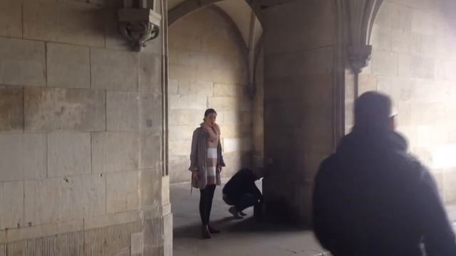 На вулицях Дрездена співають оперні співаки