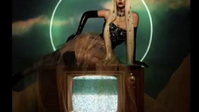 Iggy Azalea – Savior Ft Quavo смотреть онлайн