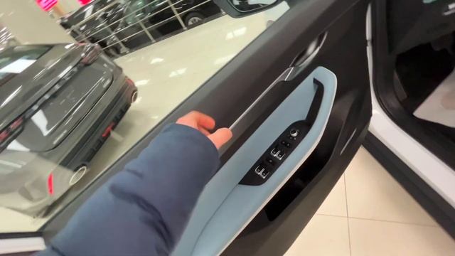 НОВЫЙ КИТАЕЦ за 2 МЛН - GEELY DIHAO S // ОБЗОР смотреть онлайн