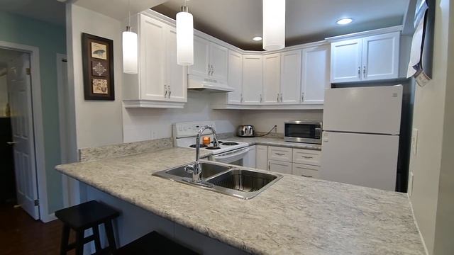 8 Melody Lane Georgina Open House Video Tour смотреть онлайн