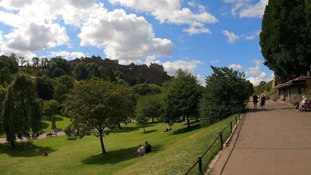 Edinburgh, Scotland | Old Town, City Center, the Royal Mile, Edinburg Castle | 4K virtual walking смотреть онлайн