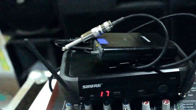 Аренда беспроводного передатчика Shure смотреть онлайн