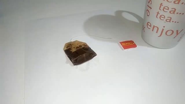 Из чего делают чай в пакетиках и что мы пьём. Химия в чае смотреть онлайн