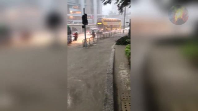 Terrible typhoon Lionrock has hit China! Population evacuation due to floods in China! смотреть онлайн