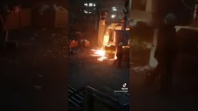 Опасная работа смотреть онлайн