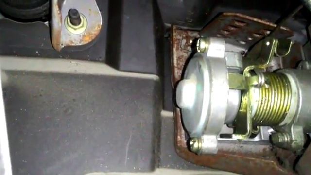 Временами не реагирует педаль газа на NISSAN PRESAGE смотреть онлайн