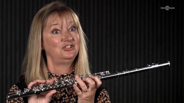 Pearl 525E Quantz Flute overview | Gear4music смотреть онлайн