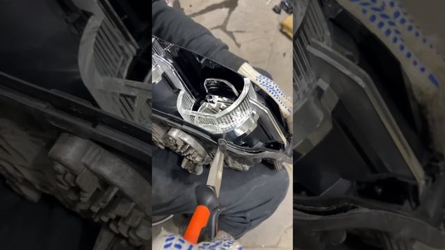Фара BMW разбор фары на жестком как резина герметике !!! #ретрофит #шахты