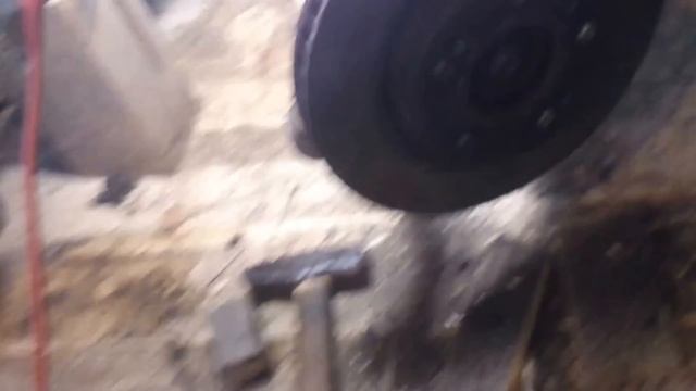 Замена сломанных шпилек на Киа Церато смотреть онлайн