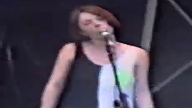 Slowdive - Brighter Live Slough Festival 1991