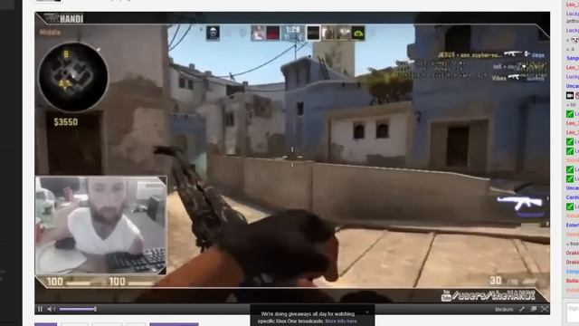 ПАРЕНЬ ИГРАЕТ БЕЗ РУК В CS:GO смотреть онлайн