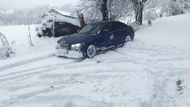 BMW G20 snow