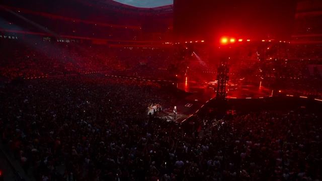 PARAdIZE?HIT? MÚSIKAL?✨dEL?GRUPO✨d✨ROCK-POP?INdOCHINE✨dEL
✨PAÍS✨LA✨FRANCIA