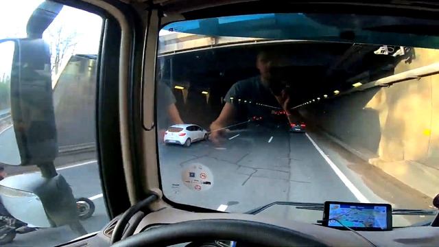 Проезжаю париж На DAF XF / Культура движения