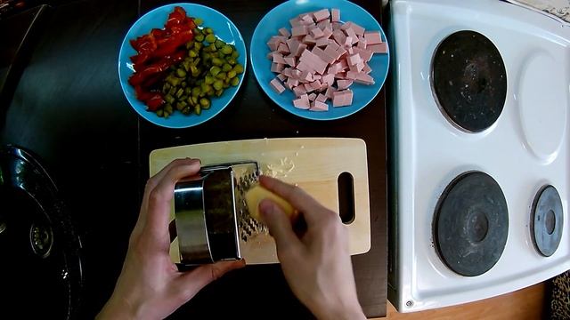 Пицца на слоеном тесте/ Puff pastry pizza recipe смотреть онлайн