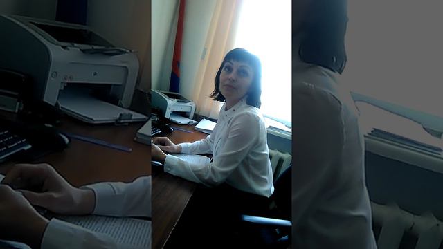 Вот так работают судья Абрамчик И.М и его секретарь! Тайшетский Городской суд 06.05 .16г. смотреть онлайн