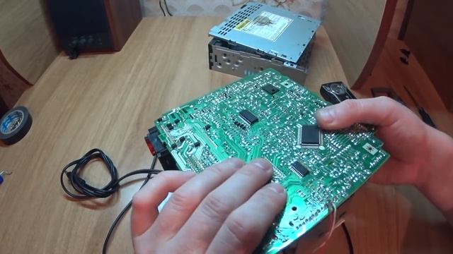 AUX в магнитолу. 3 Способа подключения. Своими руками. смотреть онлайн