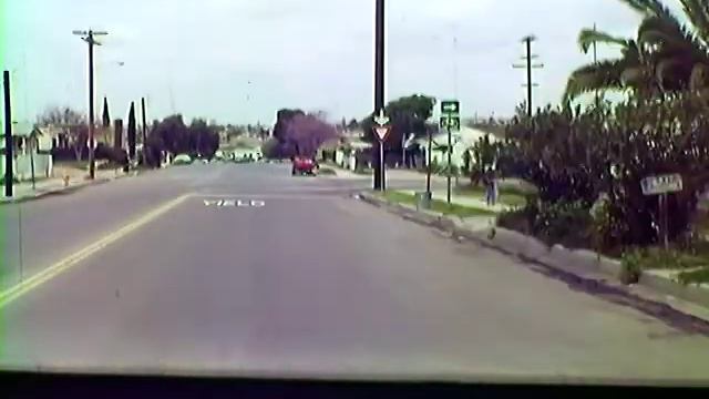 Acacia St WB смотреть онлайн