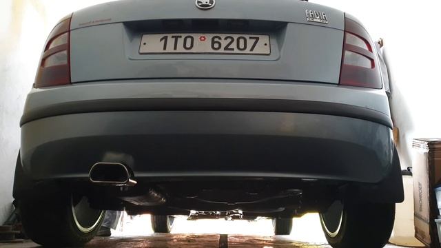 FABIA mk1 1.4 16V Middle Silencer OFF смотреть онлайн