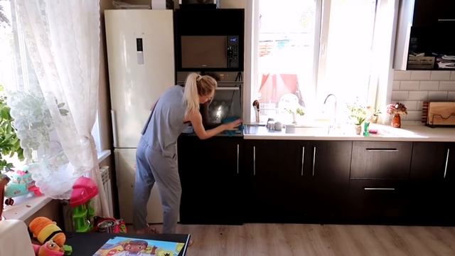 ЛУЧШАЯ МОТИВАЦИЯ на УБОРКУ //ПОРЯДОК и УЮТ в ДОМЕ //СТИРКА и СОРТИРОВКА БЕЛЬЯ //ОСЕННЕЕ ВДОХНОВЕНИЕ смотреть онлайн