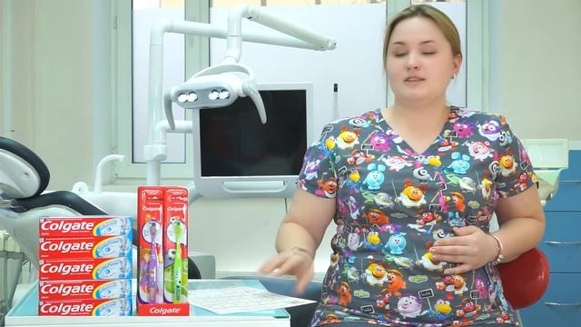 Паста Colgate и календарь Зубного Защитника/ Детский стоматолог Вилкова Дарья Александровна смотреть онлайн