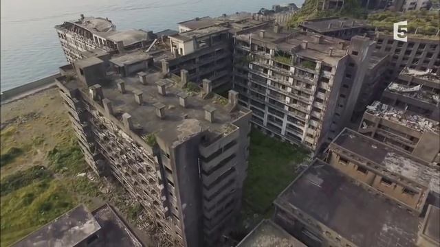 Le Japon vu d'en haut - Des pagodes aux gratte ciel смотреть онлайн
