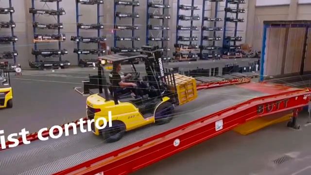 Select Equipment - Hyundai Diesel Series 22-33D-9 смотреть онлайн
