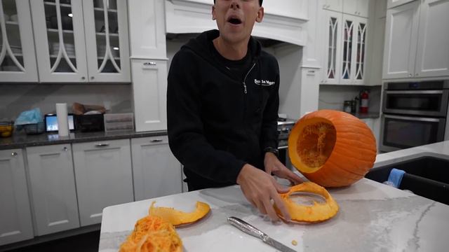 She Lost her mind!! Halloween Edition смотреть онлайн