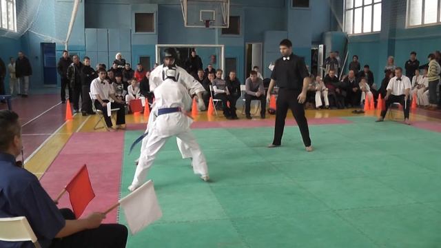 Киокушин. Красноярск. Первенство Кировского района 09.02.14. Саня смотреть онлайн