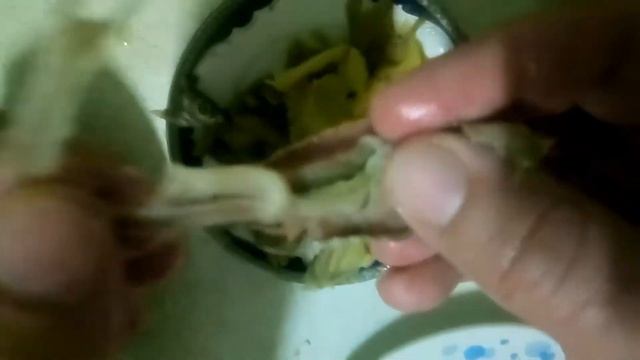 Как правильно чистить кильку! смотреть онлайн