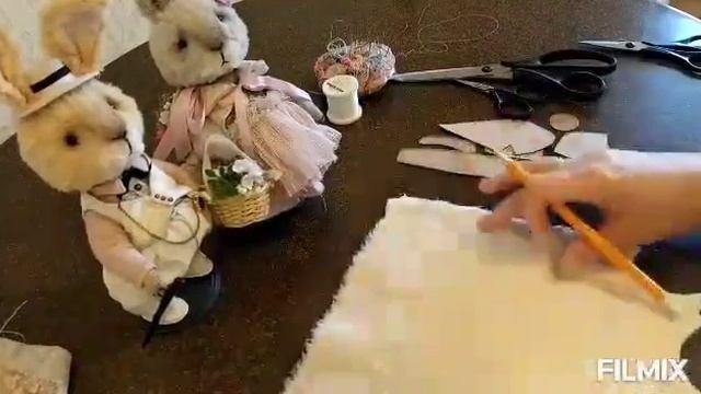 Пошаговый мастер-класс по пошиву зайца в стиле Тедди. Урок 1 смотреть онлайн