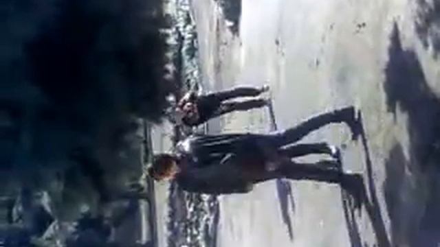 девчонки забили стрелку пацану смотреть онлайн